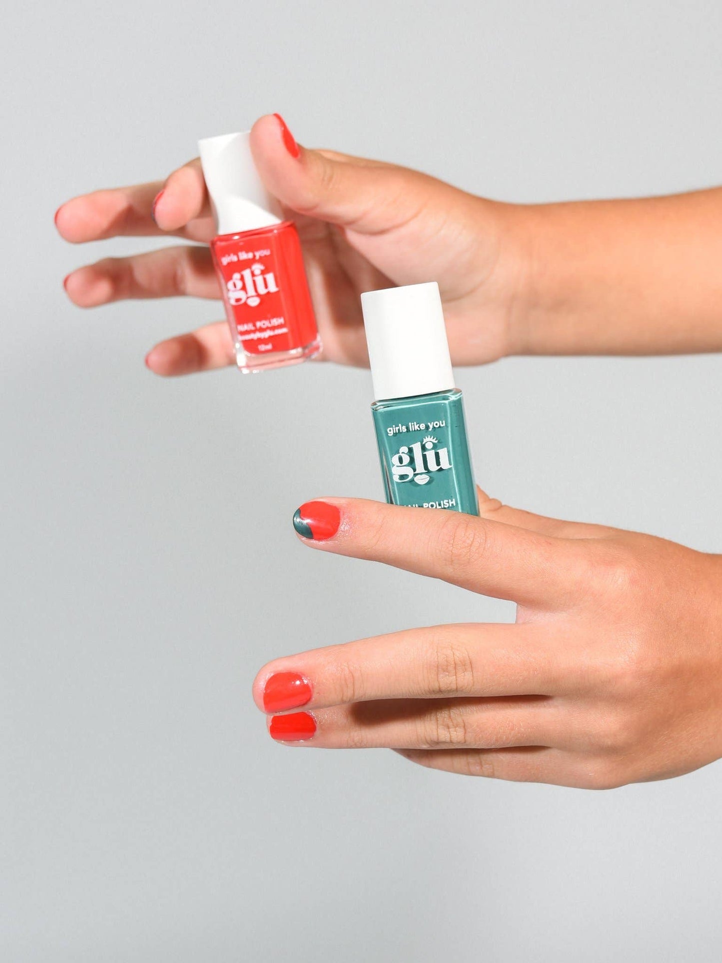 Meet GLU Signature Colors Nail Polish Kit